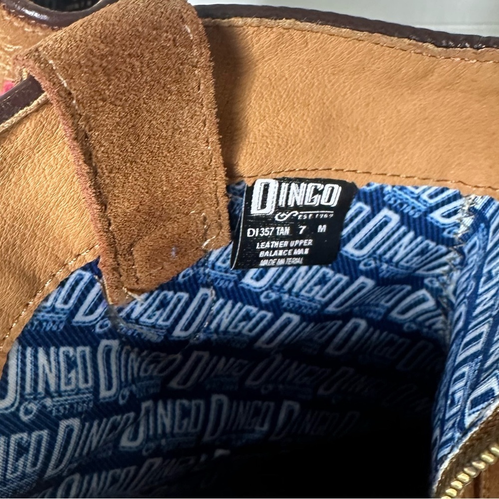 Dingo Tan Suede Embroidered Floral Western Ankle Boots Women’s 7M - Picture 9 of 9